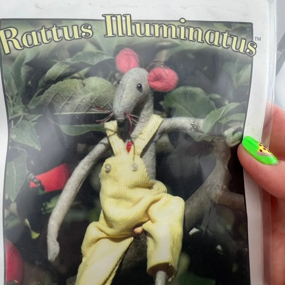 Rattus‎ Illuminatus Fashion Rat Kit 2004 Sealed DIY Felt Doll Kit Creepy Cute